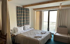 Atrium Mountain View Apartment, New Gudauri